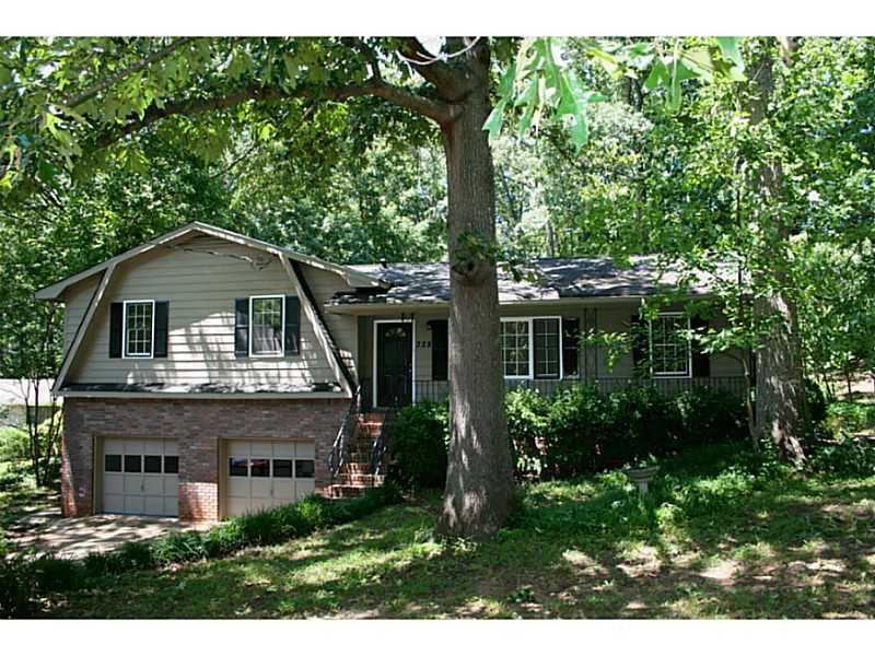 3 bedroom single family residence sold at 328 Princess Avenue, Woodstock, GA 30189