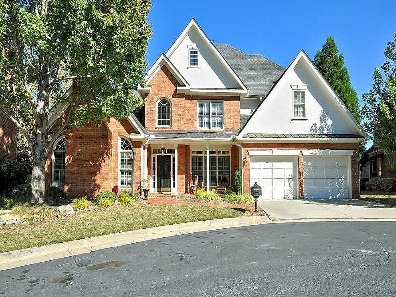 4 bedroom, 3,527 sq ft single family residence sold at 25 Kenmare Hall, Atlanta, GA 30324