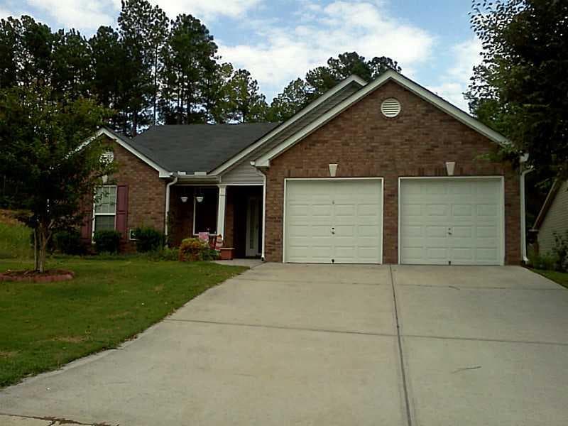 3 bedroom, 1,504 sq ft single family residence sold at 233 Arbor Creek Drive, Dallas, GA 30157