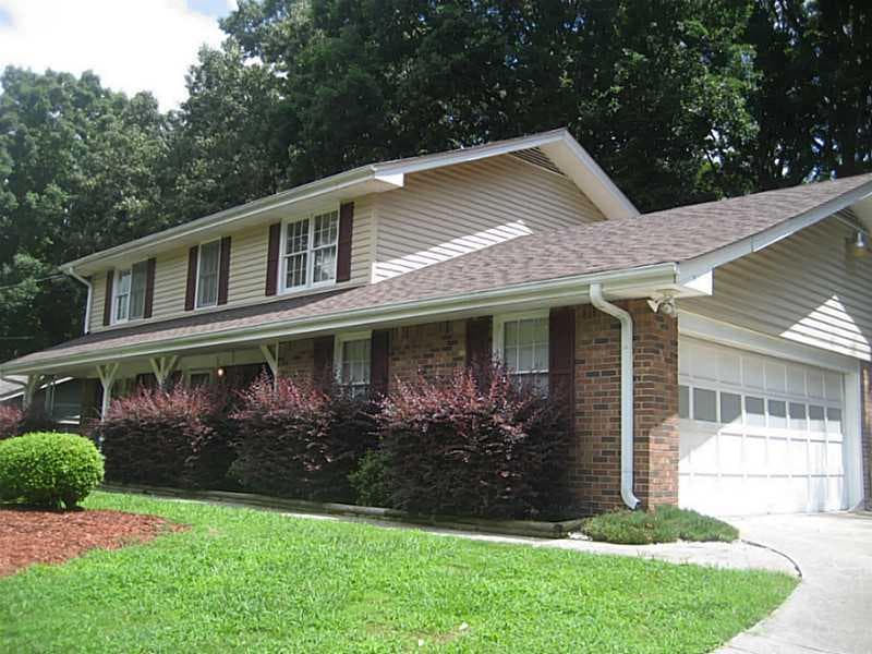 4 bedroom single family residence sold at 2372 Rockwood Way, Stone Mountain, GA 30087