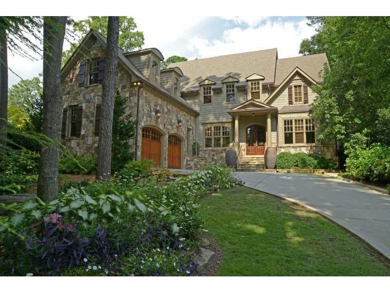 5 bedroom, 4,340 sq ft single family residence sold at 1649 Wildwood Road, Atlanta, GA 30306