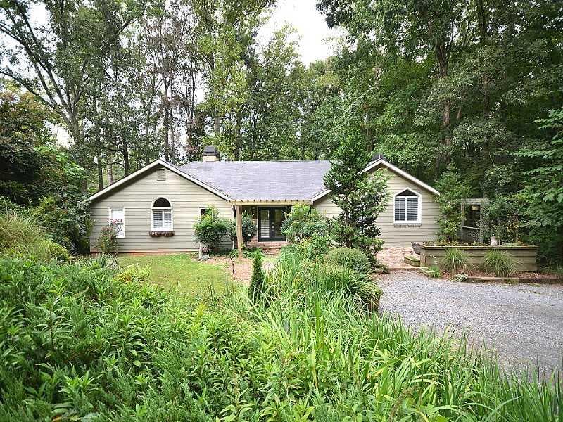 837 PEARDON Court, Canton, GA 30115 — most recent listing photo