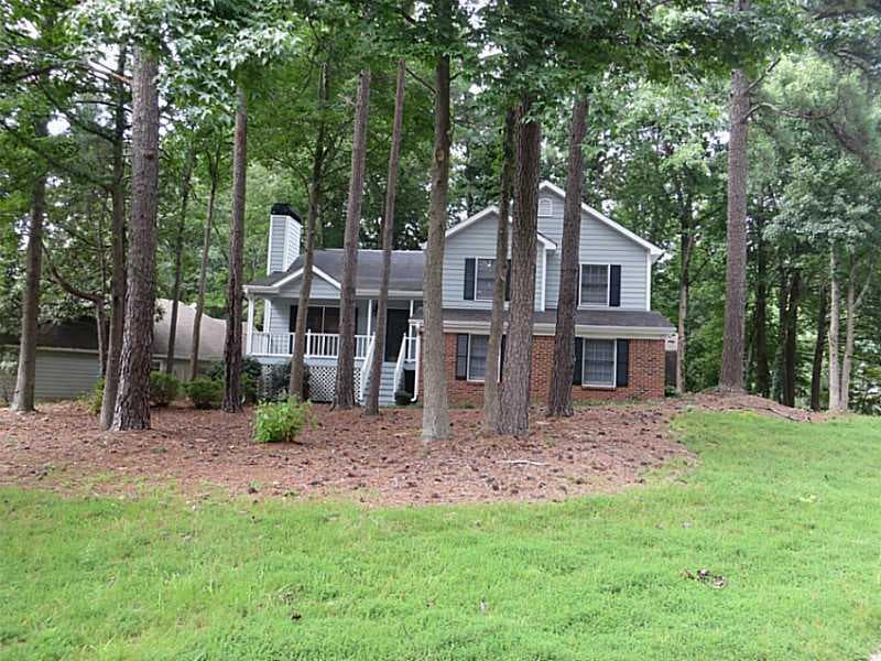 4 bedroom, 1,648 sq ft single family residence sold at 4811 Winding Lane, Powder Springs, GA 30127