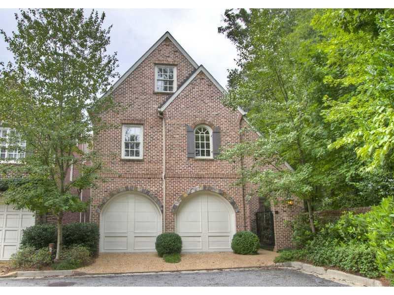 4 bedroom single family residence sold at 2070 Howell Mill Road, Atlanta, GA 30318