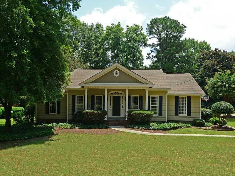 1033 West Nancy Creek Drive, Brookhaven, GA 30319 — most recent listing photo