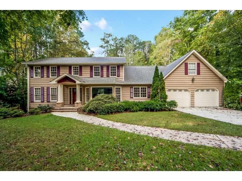 265 Hollyberry Court, Roswell, GA 30076 — most recent listing photo