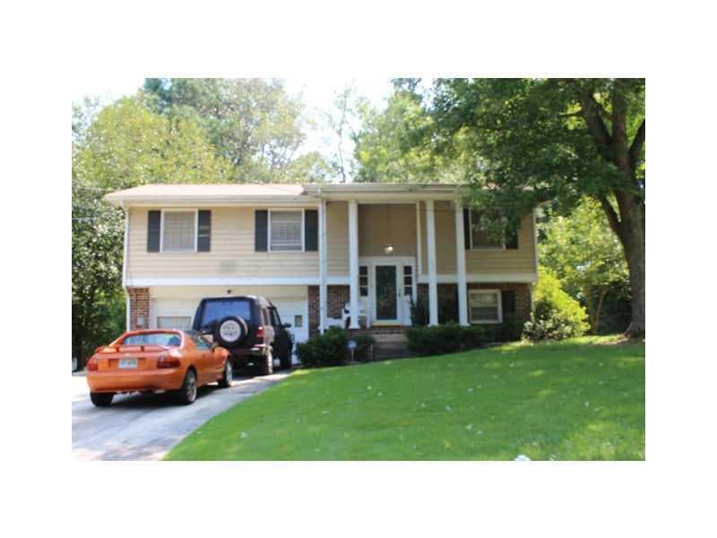 3 bedroom single family residence sold at 421 Rays Road, Stone Mountain, GA 30083
