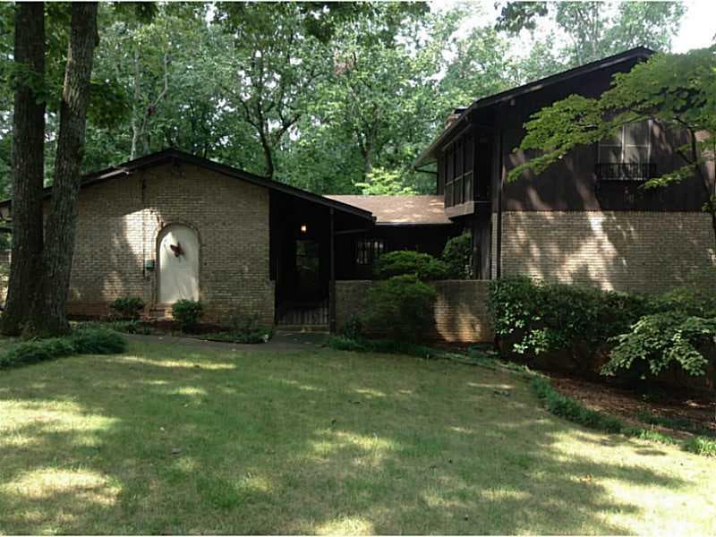 1052 Winding Branch Lane, Dunwoody, GA 30338 — most recent listing photo