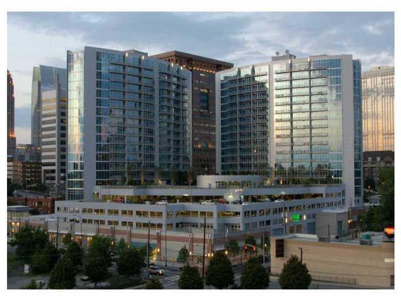 2 bedroom, 1,196 sq ft condominium sold at 950 West Peachtree Street 1114, Atlanta, GA 30309