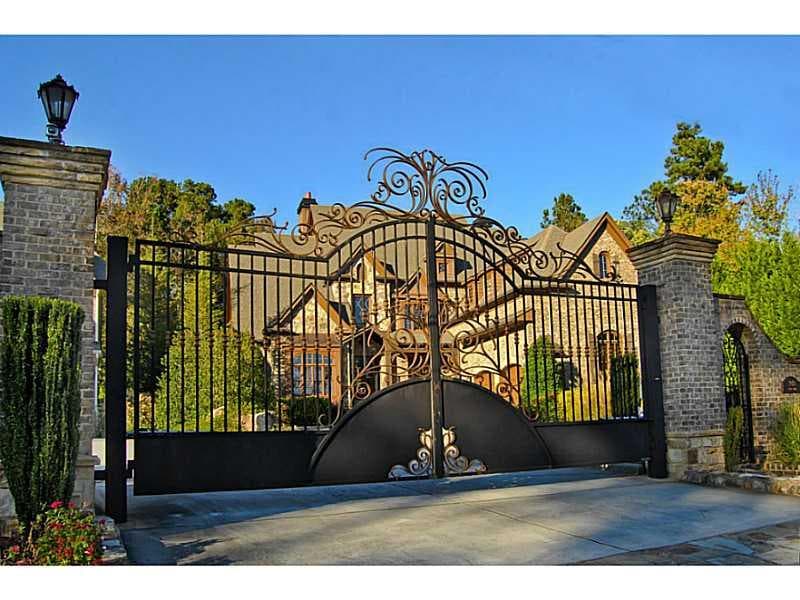5 bedroom single family residence sold at 2071 Enon Road, Atlanta, GA 30331