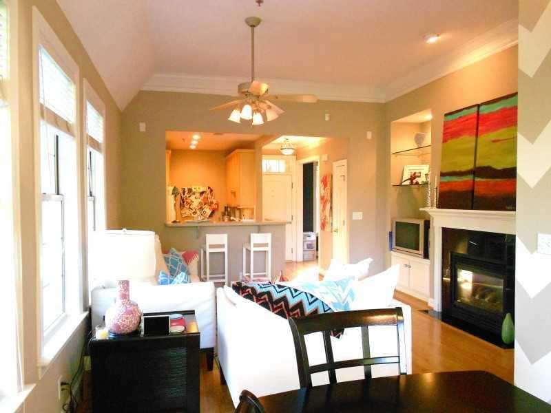 1 bedroom, 800 sq ft condominium sold at 3101 Howell Mill Road 308, Atlanta, GA 30327