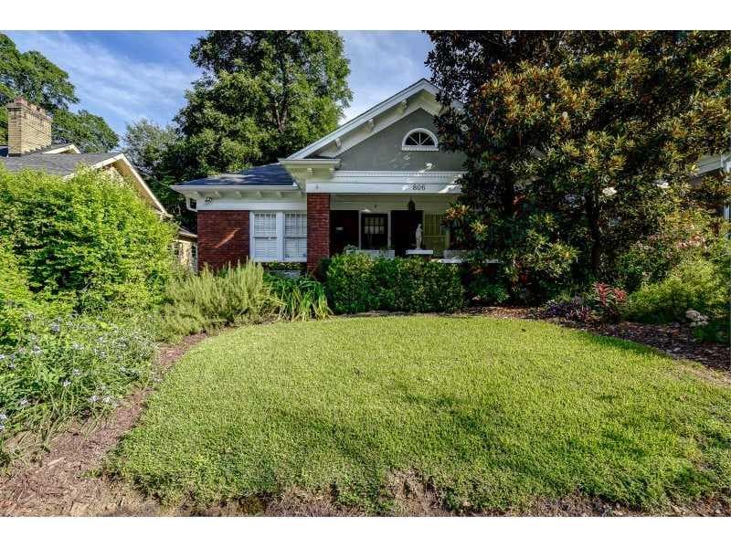 3 bedroom, 1,379 sq ft single family residence sold at 806 Adair Avenue, Atlanta, GA 30306