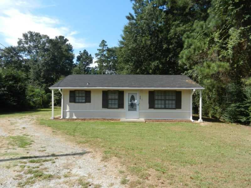 225 Sheilds Street, Winder, GA 30680 — most recent listing photo