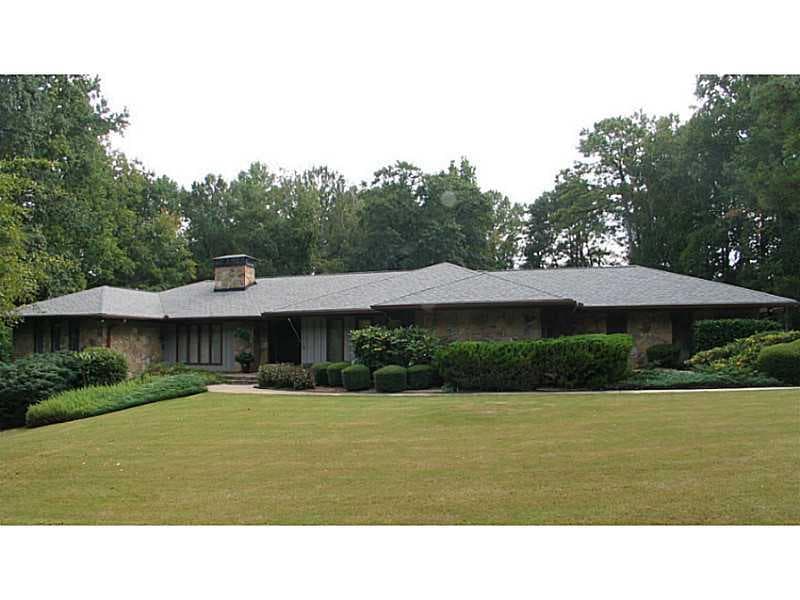 6085 Kings Mountain Way, Stone Mountain, GA 30087 — most recent listing photo