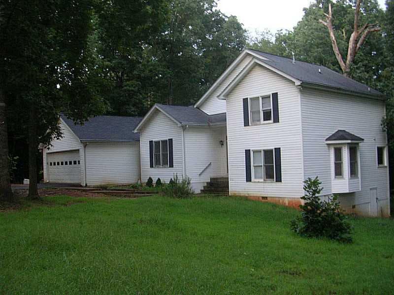 3 bedroom single family residence sold at 4480 Hidden Oaks, Flowery Branch, GA 30542