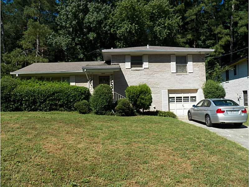 4 bedroom, 1,196 sq ft single family residence sold at 2275 Kennedy Court, Atlanta, GA 30318