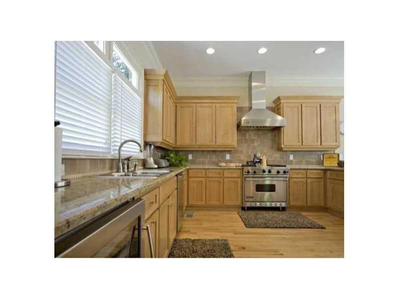 4 bedroom, 3,223 sq ft single family residence sold at 1265 McLynn Avenue, Atlanta, GA 30306