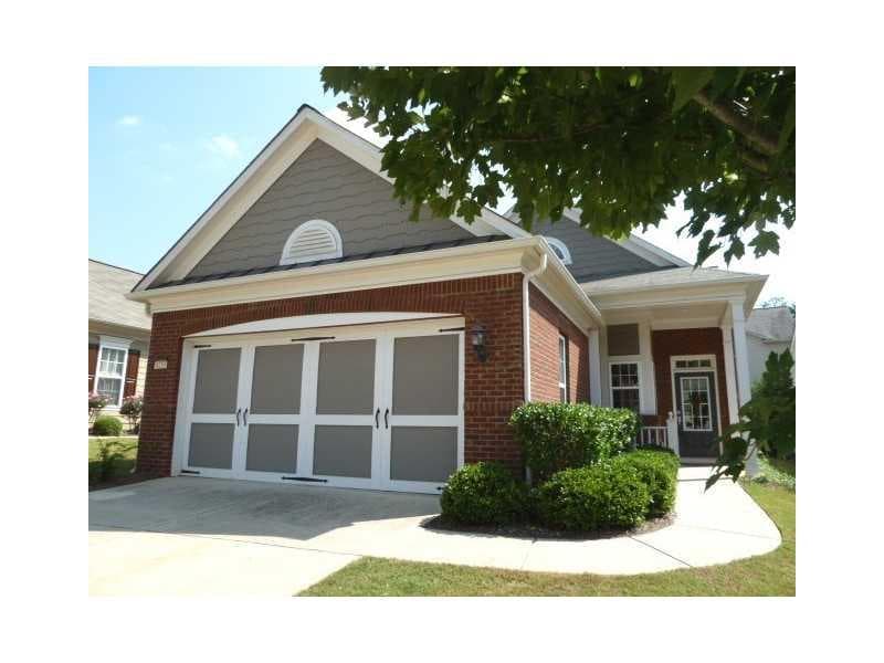 2 bedroom, 1,356 sq ft single family residence sold at 6233 Azalea Way, Hoschton, GA 30548