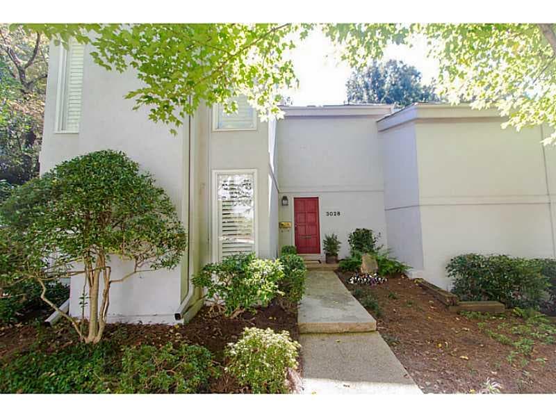 3 bedroom, 2,056 sq ft condominium sold at 3028 Vinings Ferry Drive 3028, Atlanta, GA 30339