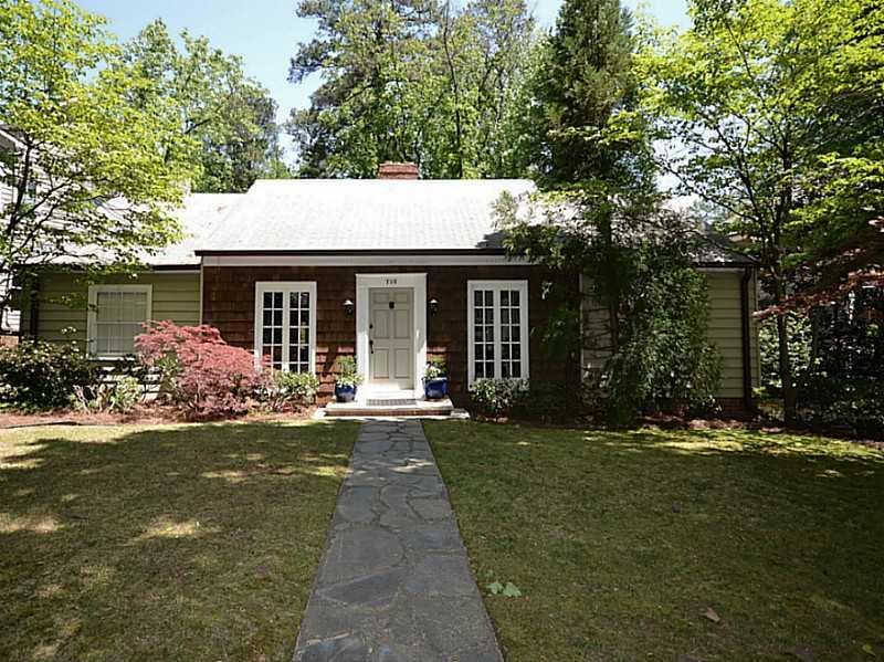 3 bedroom, 1,840 sq ft single family residence sold at 735 Ellsworth Drive, Atlanta, GA 30318