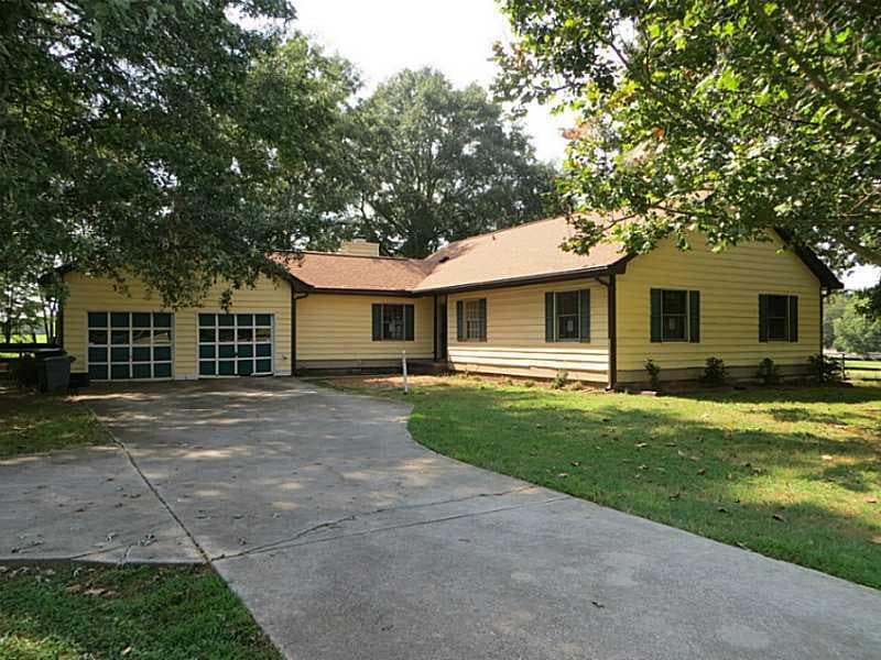 3227 Rosebud Road, Loganville, GA 30052 — most recent listing photo