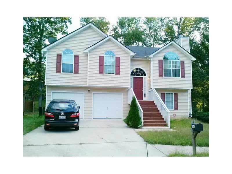 2960 Two Lake Circle, Atlanta, GA 30349 — most recent listing photo
