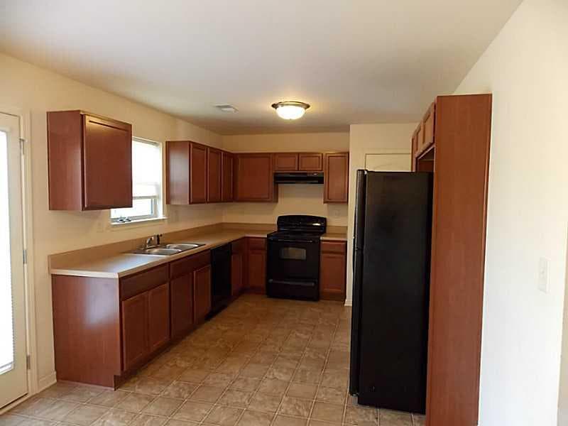3 bedroom townhouse sold at 344 Oaktown Place 62, Lawrenceville, GA 30044