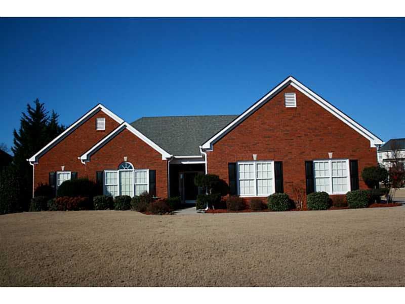 3 bedroom, 2,438 sq ft single family residence sold at 17 Windermere Bend, Cartersville, GA 30120