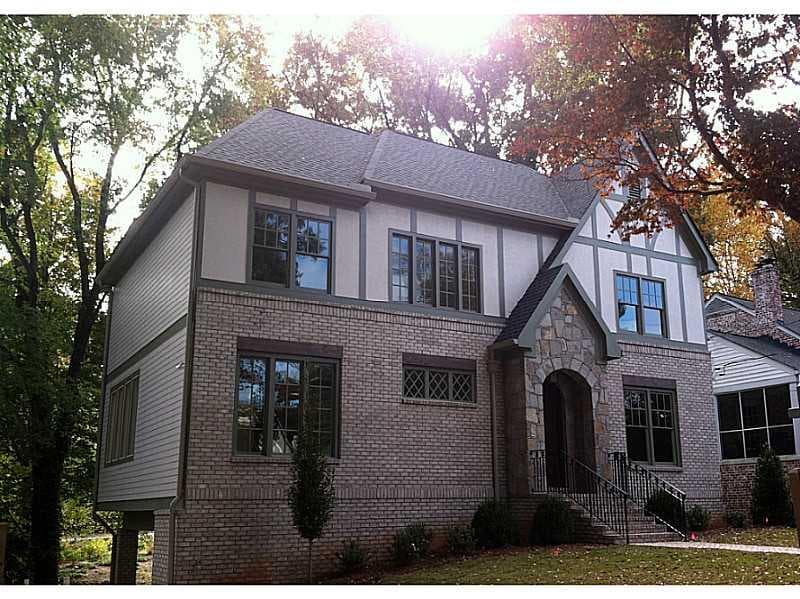 4 bedroom, 3,362 sq ft single family residence sold at 1295 Cumberland Road, Atlanta, GA 30306