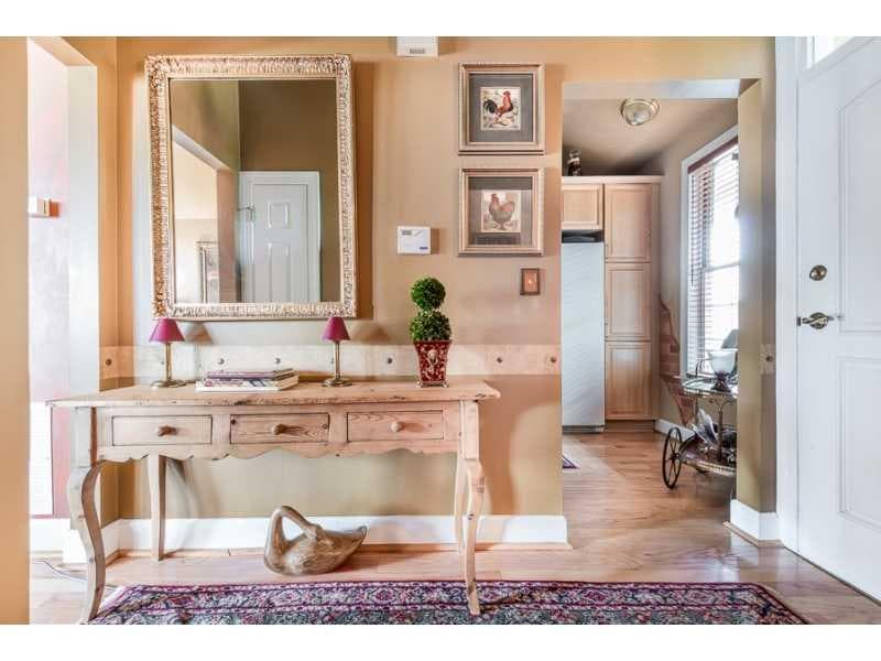 1 bedroom, 902 sq ft condominium sold at 3101 Howell Mill Road 311, Atlanta, GA 30327