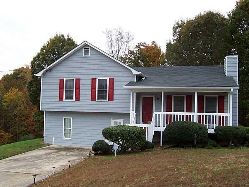 4 bedroom, 1,742 sq ft single family residence sold at 176 Deerfield Drive, Hiram, GA 30141