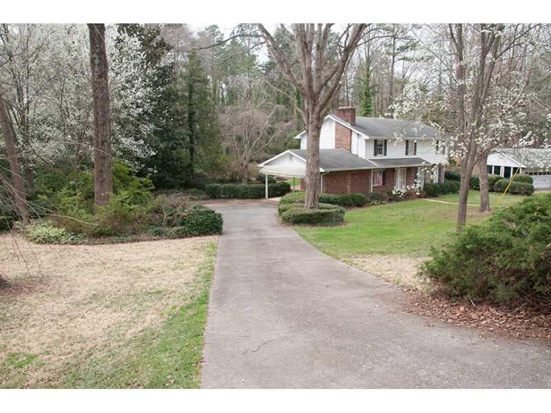4 bedroom single family residence sold at 707 HOLLY Drive, Gainesville, GA 30501