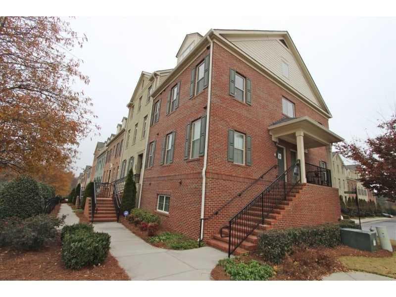 2 bedroom, 1,670 sq ft condominium sold at 6432 Chariot Street 0, Atlanta, GA 30328