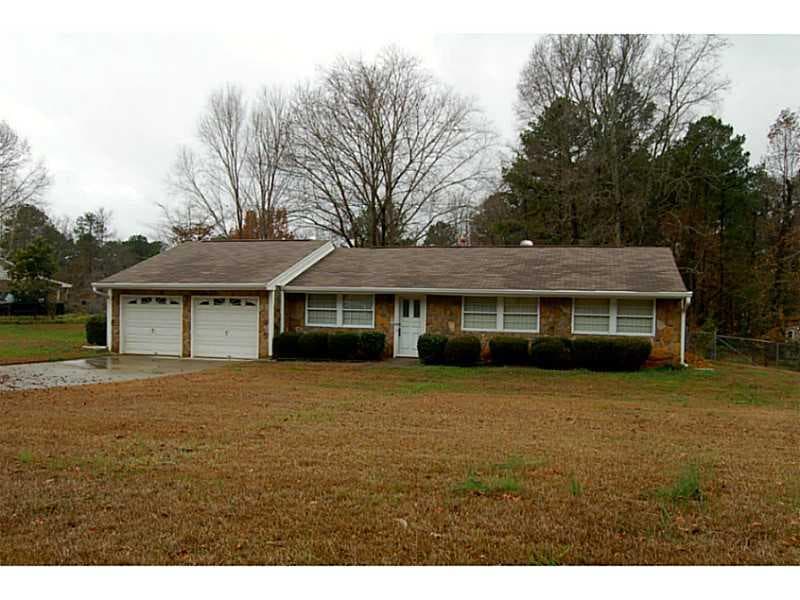 1916 Suwanee Lane, Lawrenceville, GA 30043 — most recent listing photo