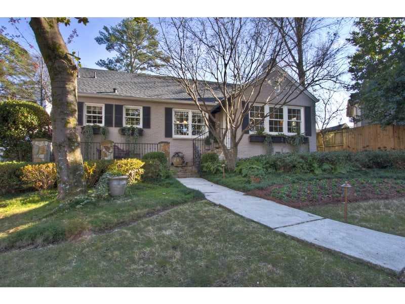 3 bedroom single family residence sold at 2131 Belvedere Drive, Atlanta, GA 30318