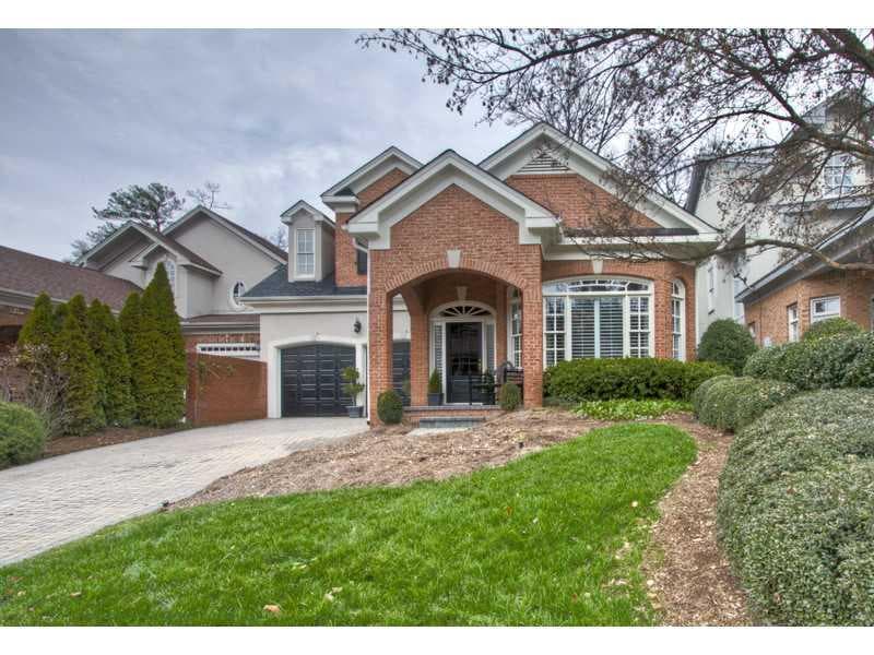 4 bedroom, 3,961 sq ft single family residence sold at 1018 NE Arbor Trace, Atlanta, GA 30319