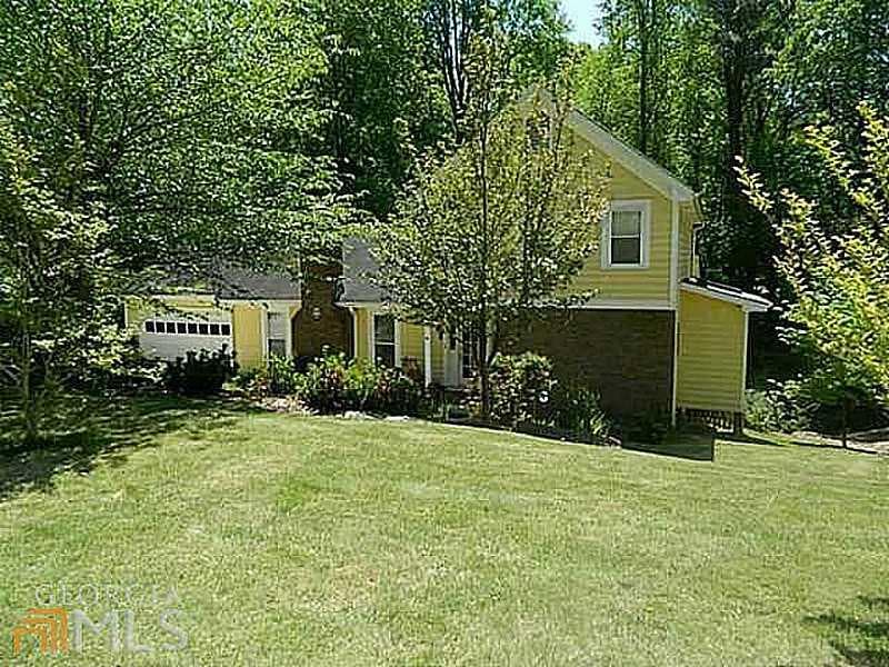60 Foal Drive, Roswell, GA 30076 — most recent listing photo
