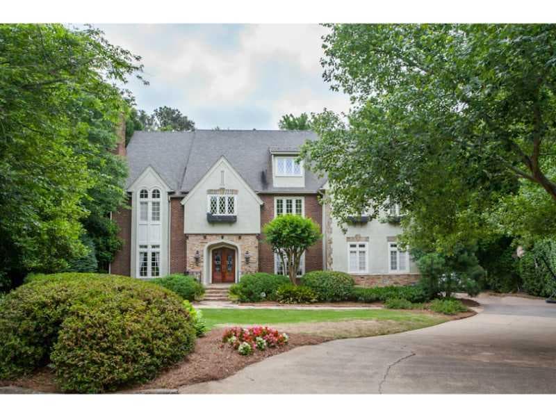 7 bedroom, 5,029 sq ft single family residence sold at 920 Curlew Court, Atlanta, GA 30327