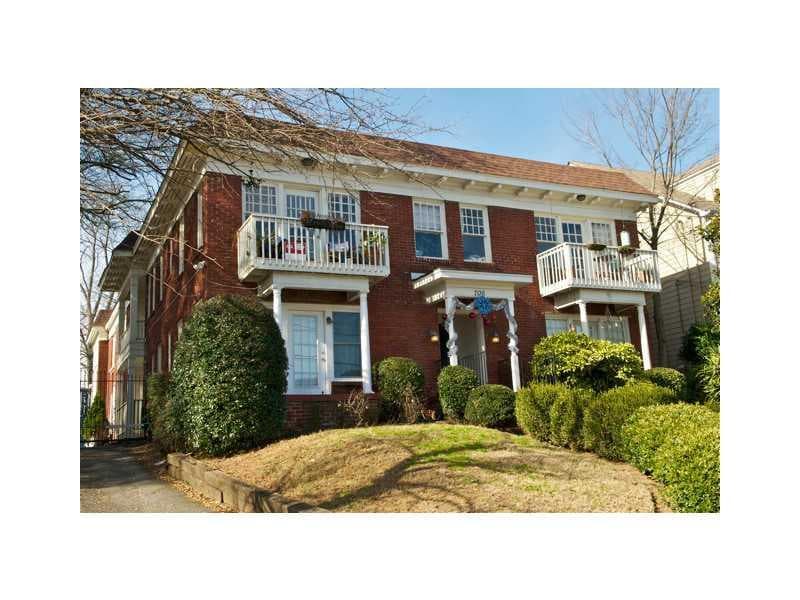 2 bedroom, 1,049 sq ft condominium sold at 706 Charles Allen Drive 8, Atlanta, GA 30308