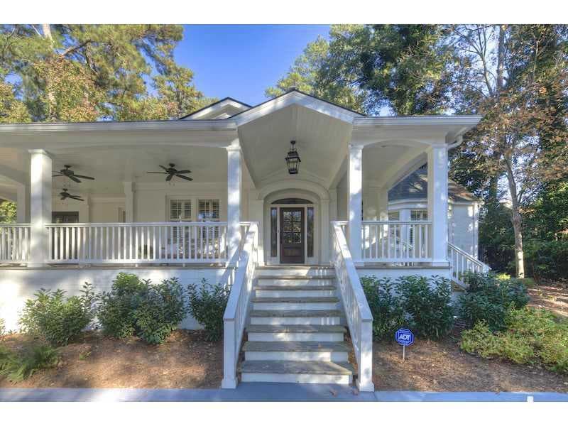 4 bedroom single family residence sold at 4165 Club Drive, Atlanta, GA 30319