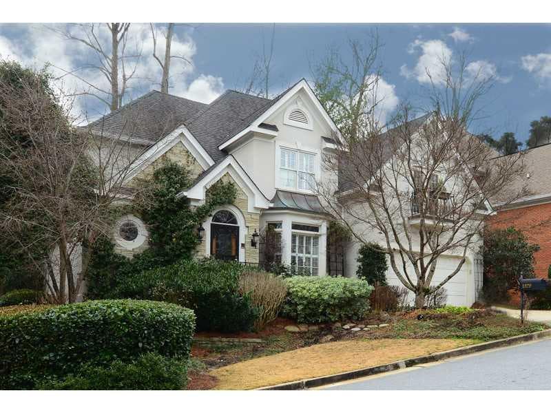 4 bedroom, 2,728 sq ft single family residence sold at 1929 Chamdun Way, Atlanta, GA 30341