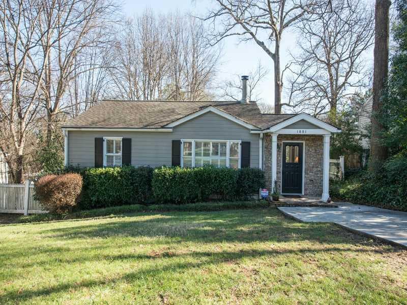 2 bedroom, 948 sq ft single family residence sold at 1881 Woodland Hills Avenue, Atlanta, GA 30318