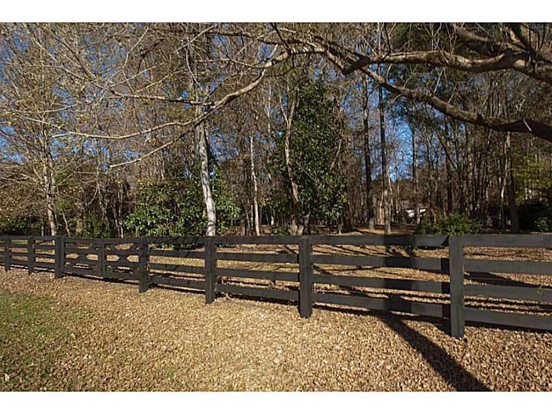 single family residence sold at 7825 Nesbit Ferry Road, Sandy Springs, GA 30350