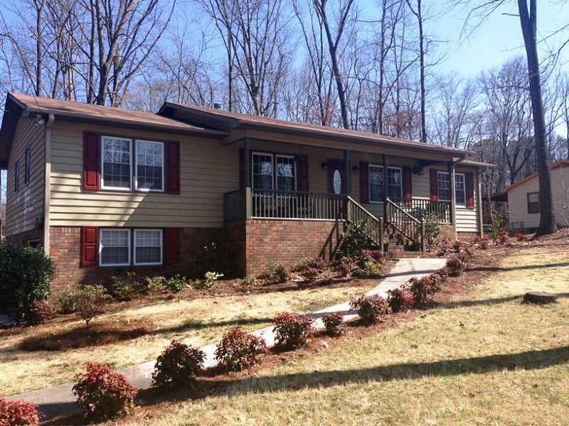 3 bedroom single family residence sold at 2810 Shaw Road, Marietta, GA 30066