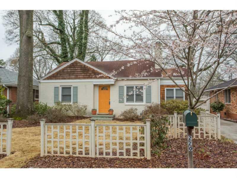 2 bedroom single family residence sold at 220 Sisson Avenue, Atlanta, GA 30317