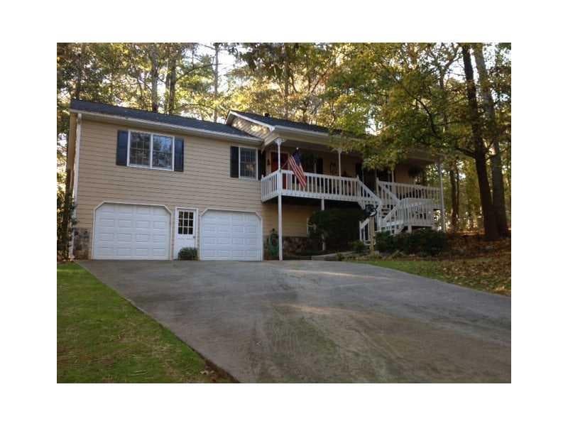 3 bedroom single family residence sold at 4295 HICKORY POINT Drive, Canton, GA 30115