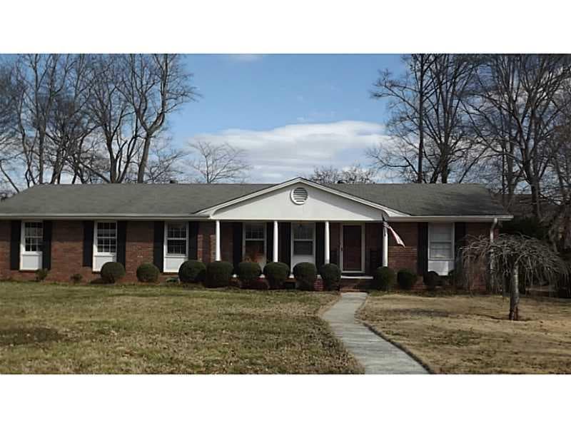 800 Mockingbird Lane, Marietta, GA 30068 — most recent listing photo