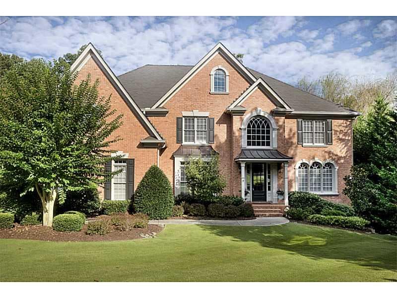 6 bedroom, 4,969 sq ft single family residence sold at 1585 Eversedge Drive, Alpharetta, GA 30009