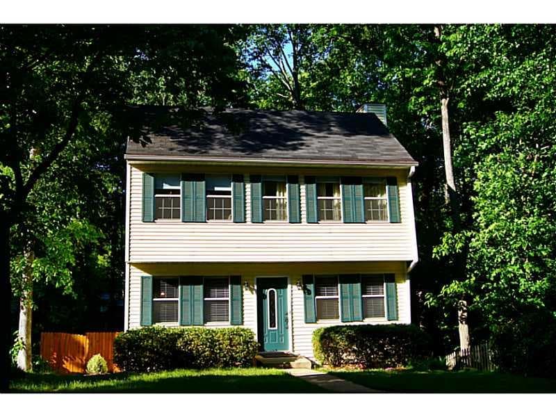 2 bedroom, 1,220 sq ft single family residence sold at 1550 Park Creek Lane, Atlanta, GA 30319