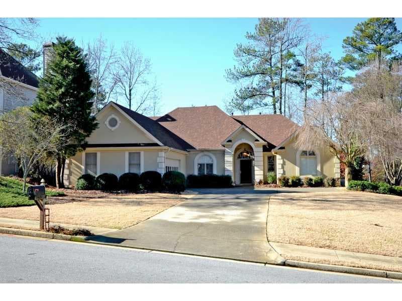 4 bedroom, 2,752 sq ft single family residence sold at 3875 MONTVALE Crossing, Cumming, GA 30041